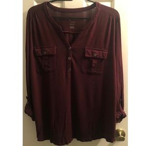 ❤️‍🔥 Burgandy cozy button up blouse 🤍